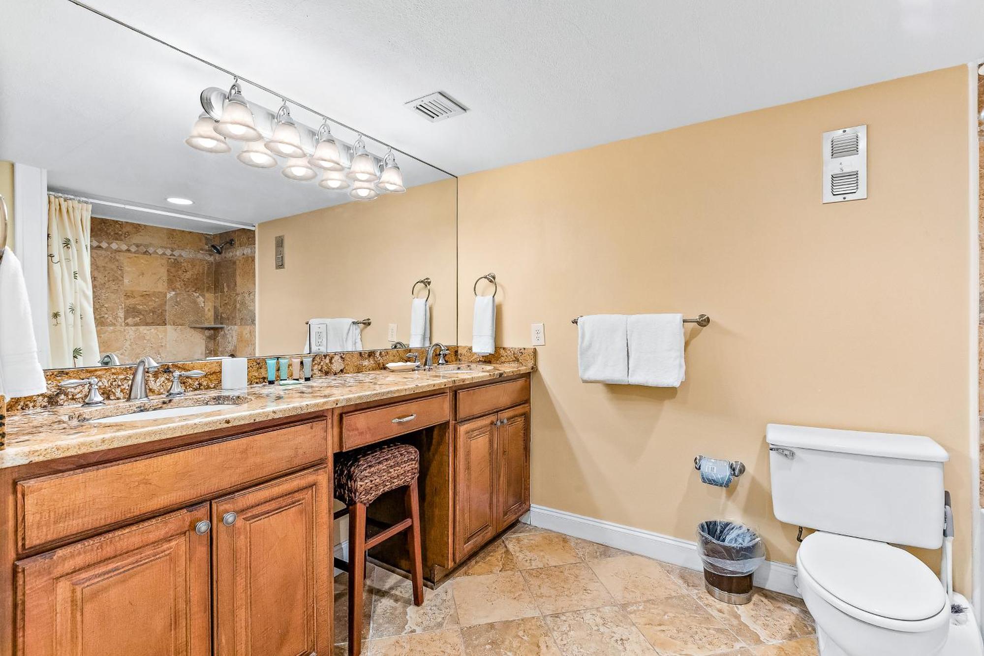 Shoreline Towers Destin Chambre photo